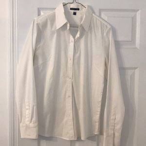 Women’s button down white shirt